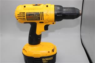 DEWALT DRILL DC759 Good Buya